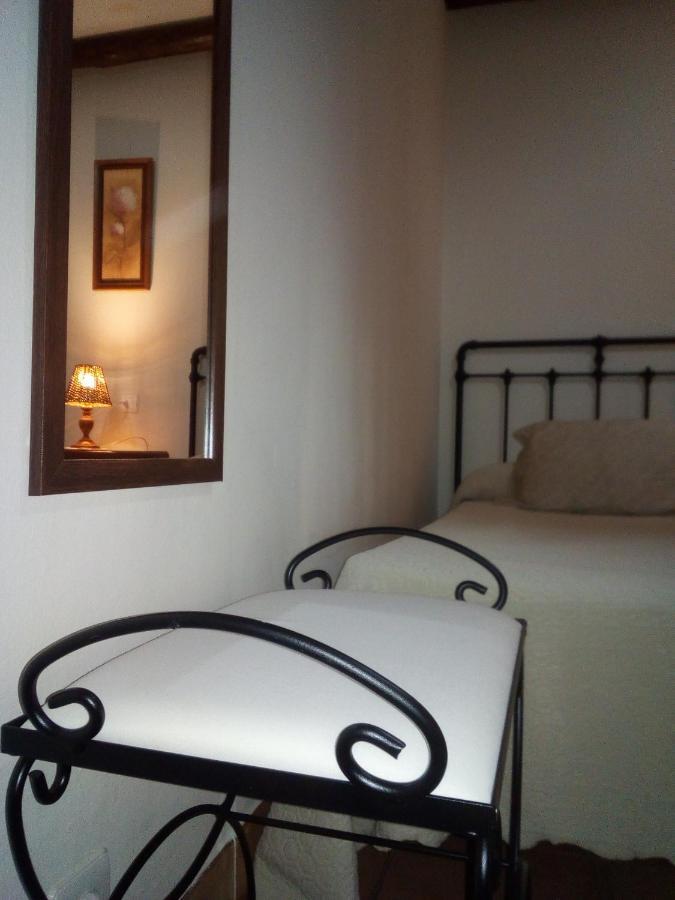 La Simona Casa Rural Perales del Puerto エクステリア 写真