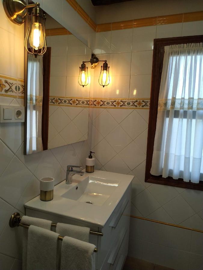 La Simona Casa Rural Perales del Puerto エクステリア 写真